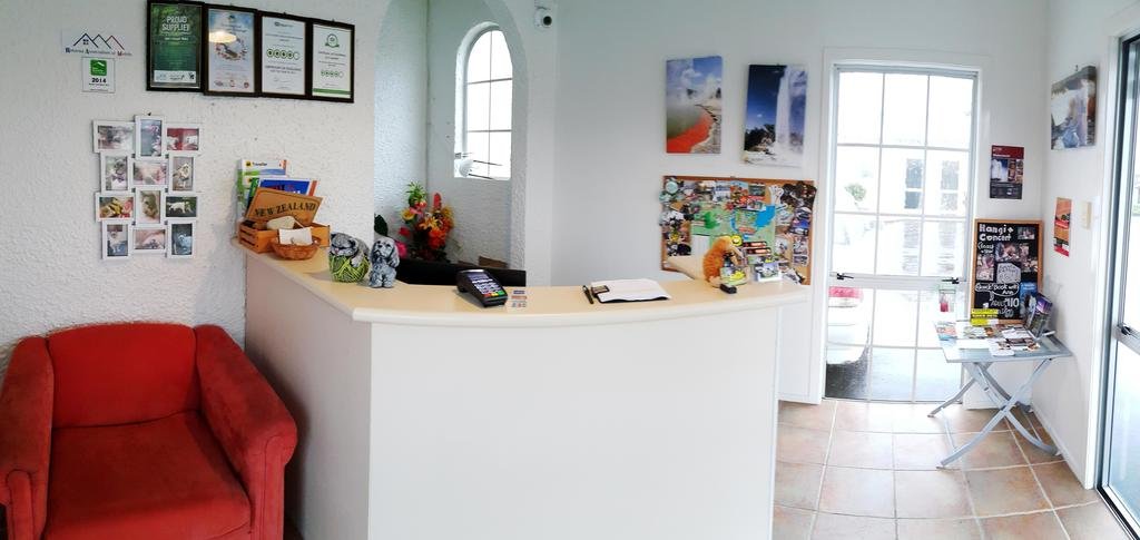 Фото Ann's Volcanic Rotorua Motel and Serviced Apartments