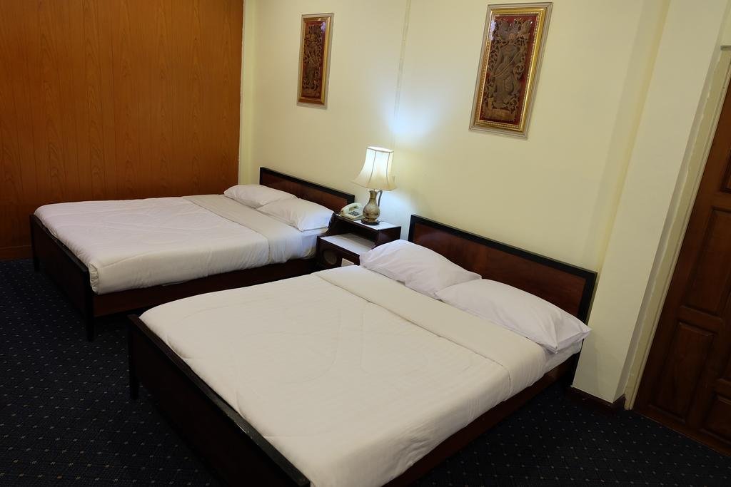 Фото Prince Hotel