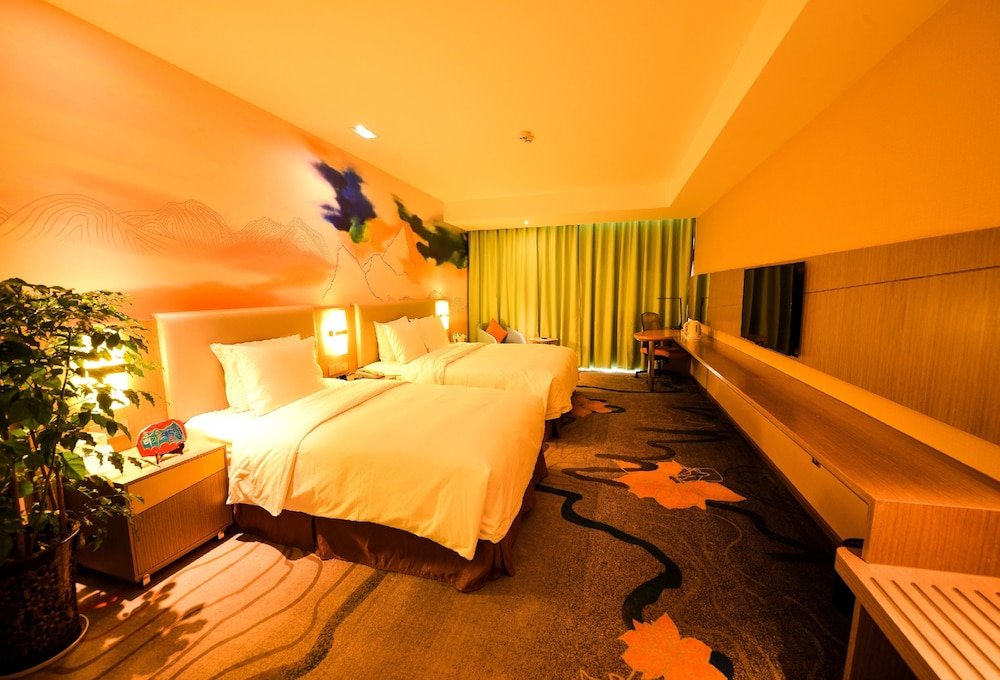 Фото Holiday Inn Express Lhasa Potala Palace, an Ihg Hotel