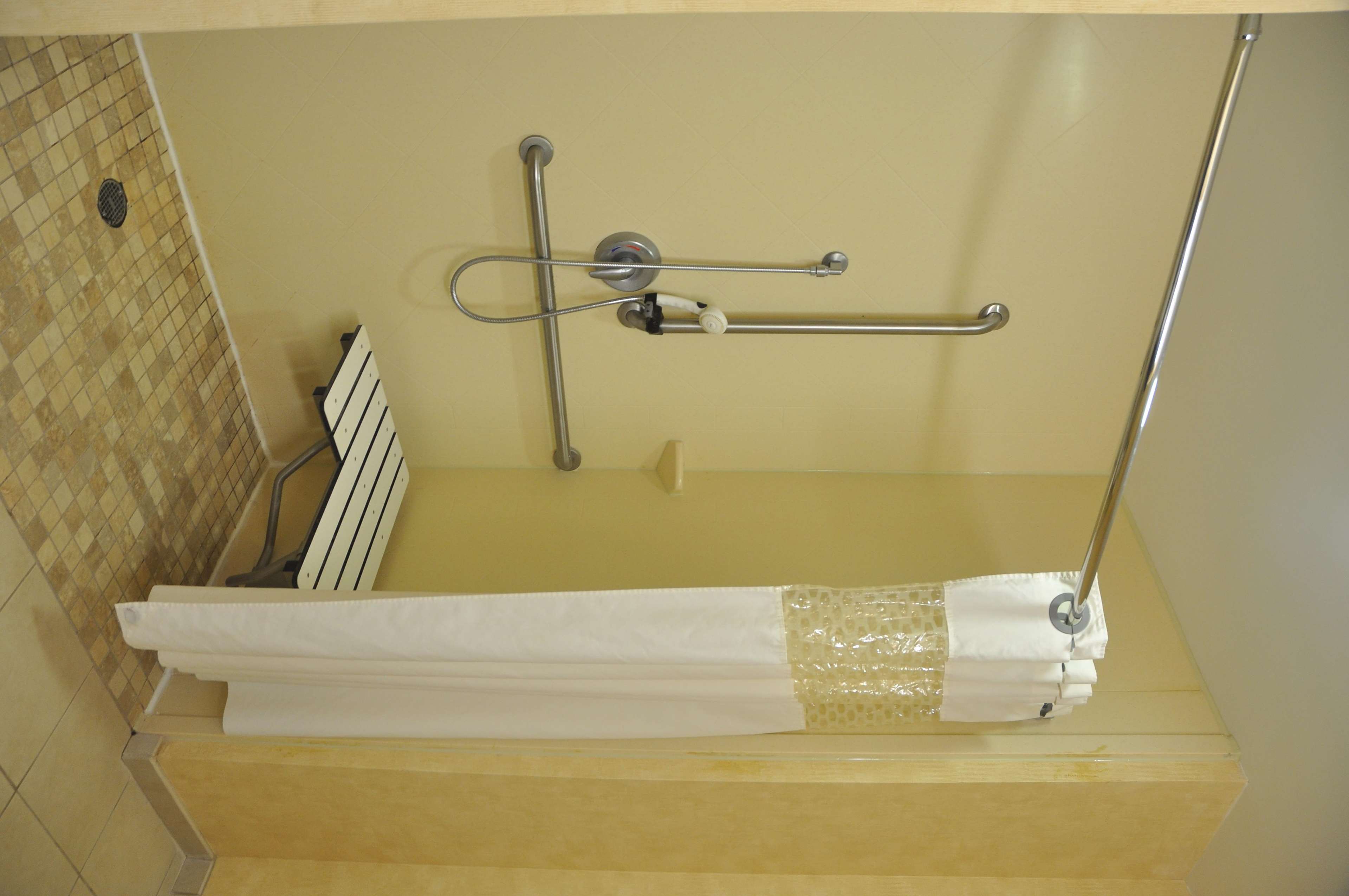 Фото Hampton Inn I-95 Stony Creek