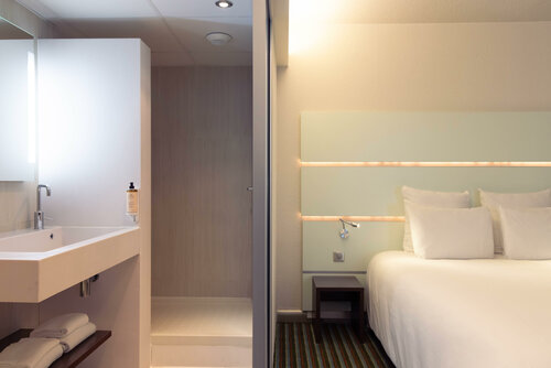Гостиница Mercure Paris Ivry Quai de Seine в Шарантоне-ле-Поне