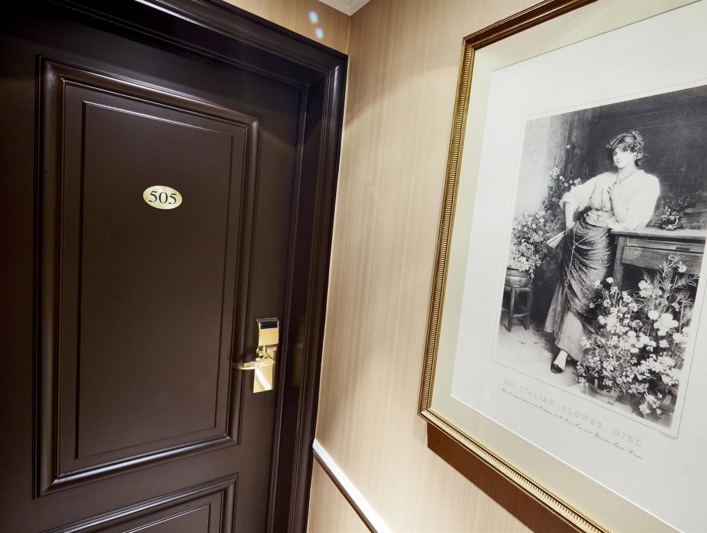 Фото Golden Tulip Washington Opera