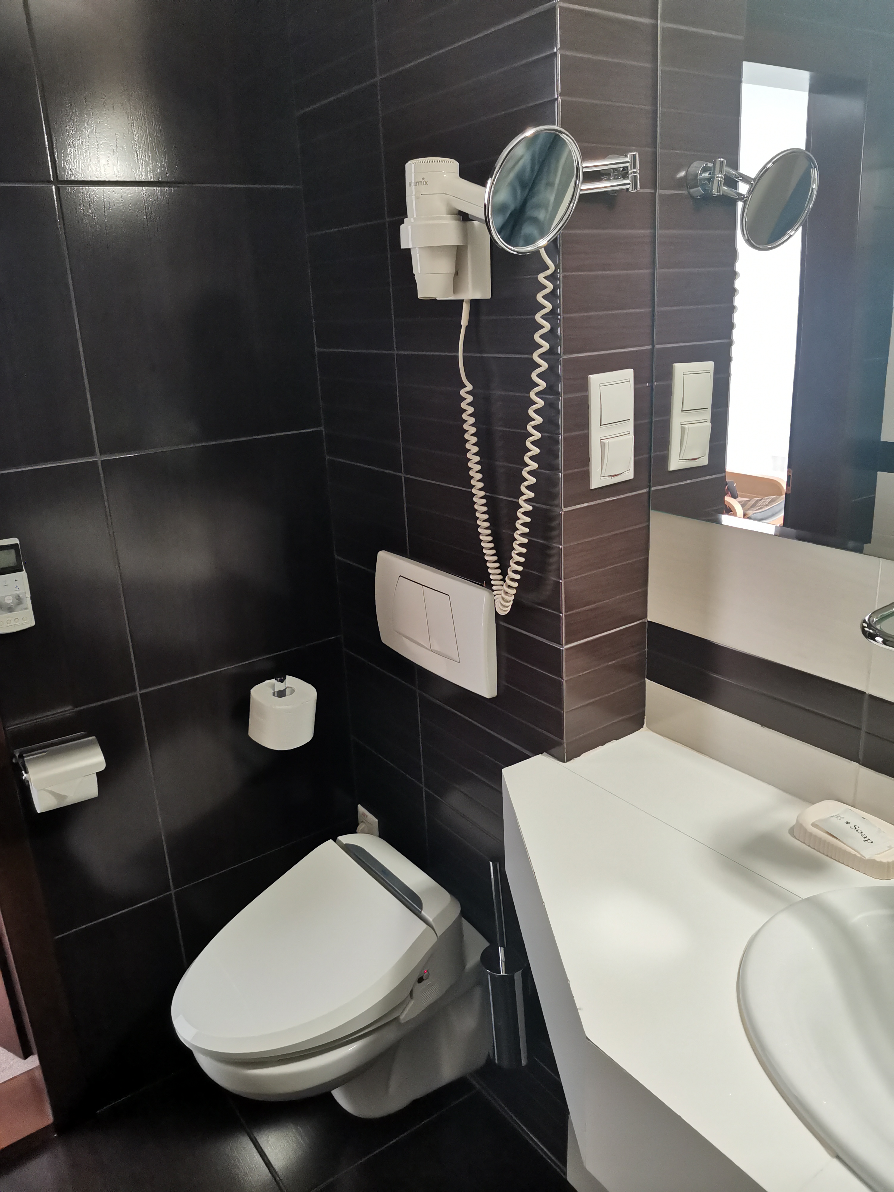 Фото Премьер