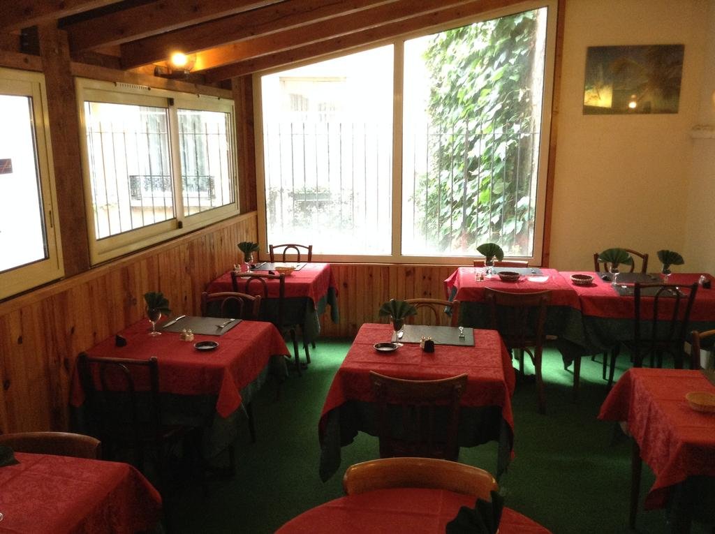 Фото Hôtel Riviera