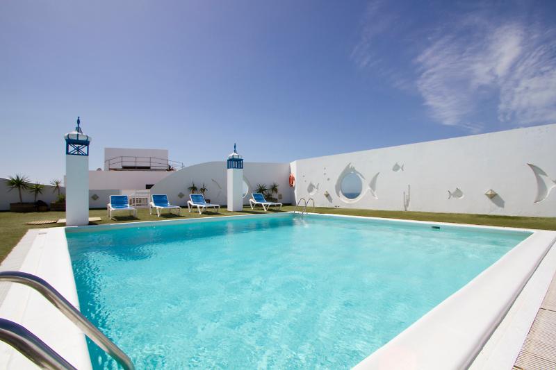 Фото Lancelot Hotel