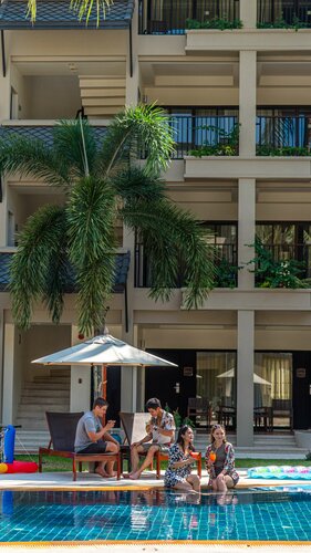 Внешний вид отеля Radisson Resort and Suites Phuket в Камале, фото 3