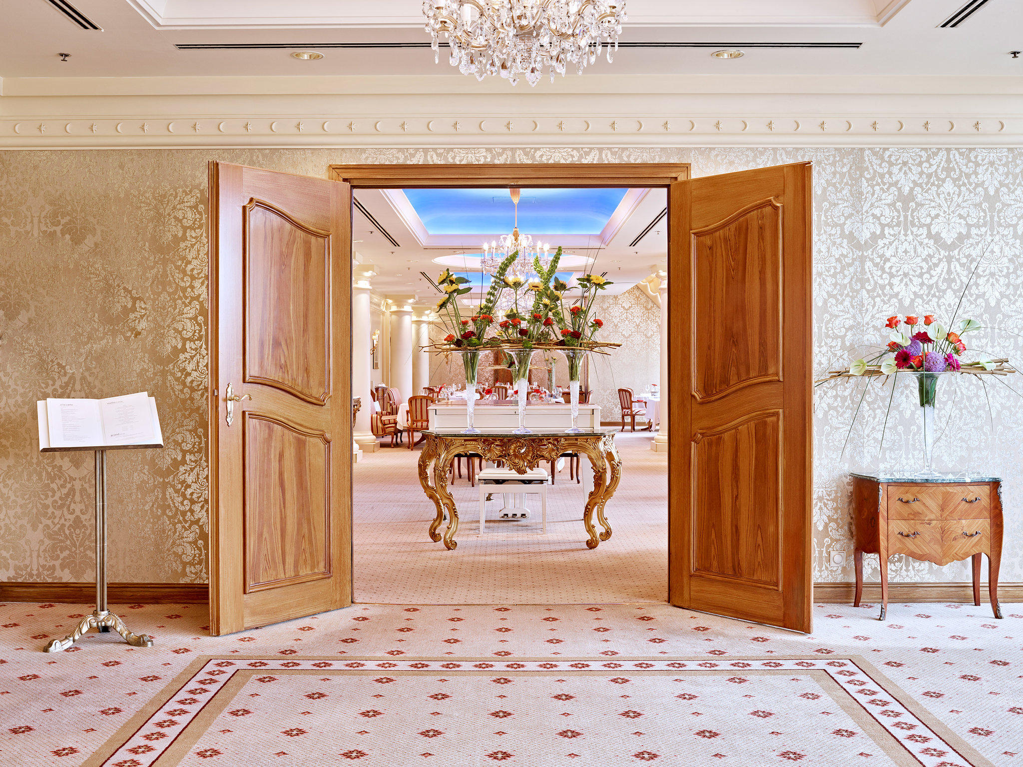 Фото Grand Hotel Wien