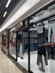 Liuzin (İstanbul, Güngören, Mehmet Nesih Özmen Mah., Nar Sok., 18), tienda de ropa