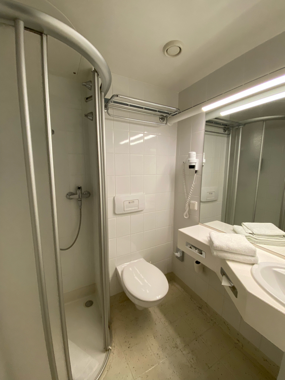 Фото Hotel Kaiserin Augusta