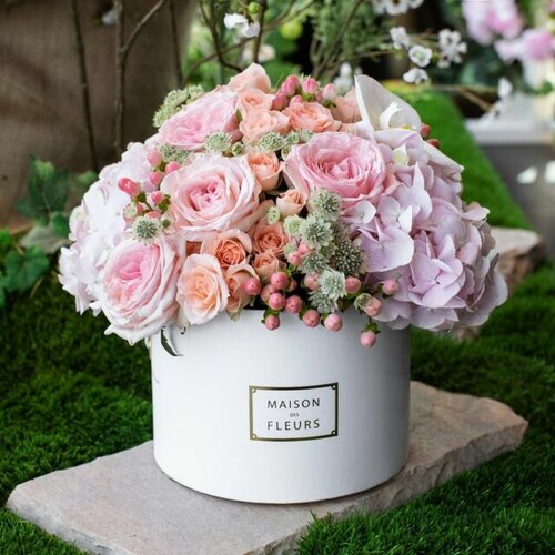 Maison Des Fleurs, flower shop, Mall of the Emirates, Al Barsha 1, Al