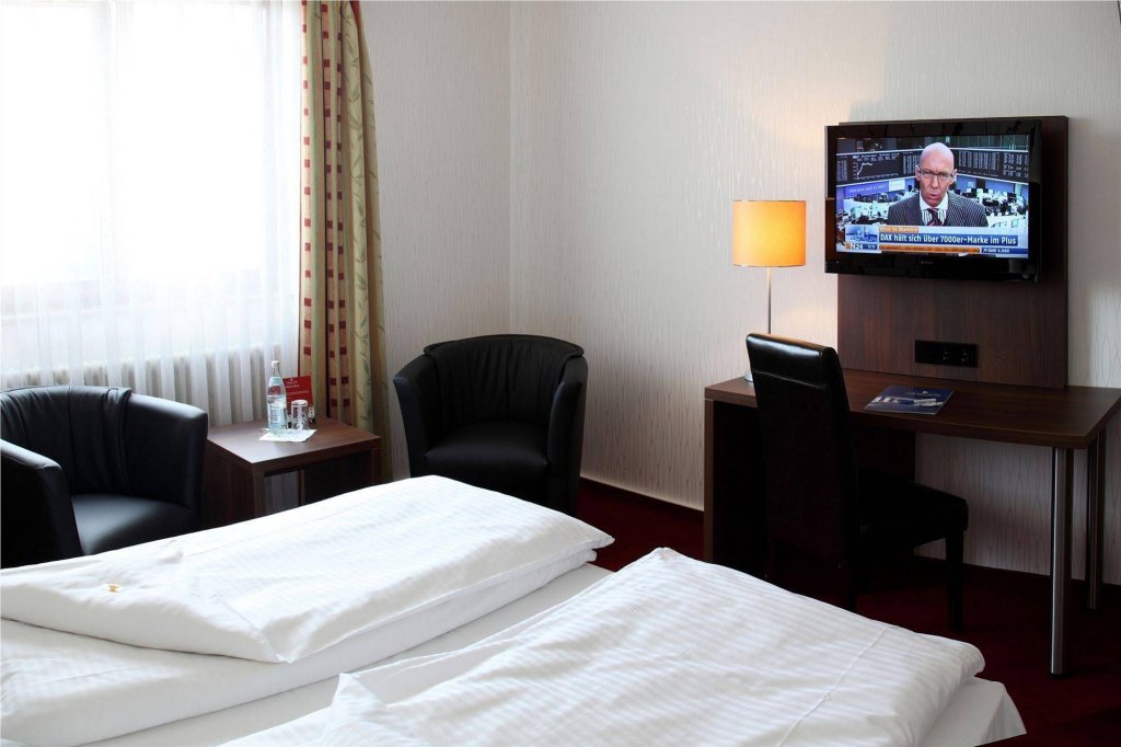 Фото Lobinger Hotel - Weisses Ross
