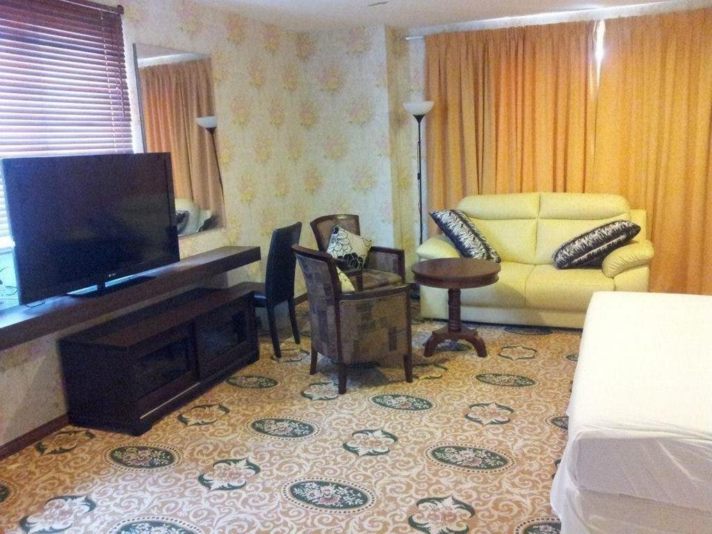 Фото Syaz Meridien Hotel