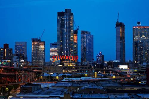 Фото Ravel Hotel Trademark Collection by Wyndham