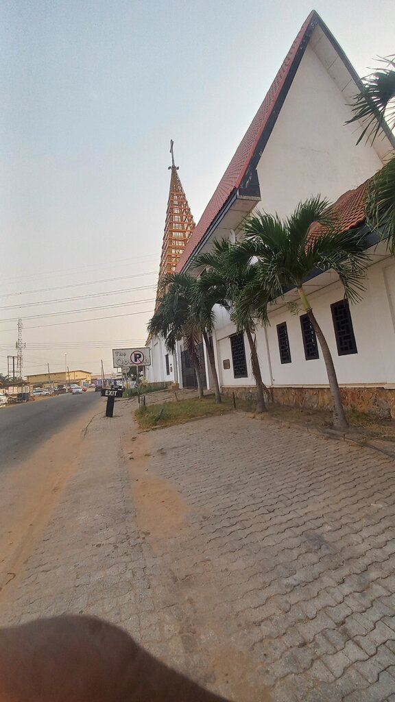 Protestant church The Qodesh, Accra, photo