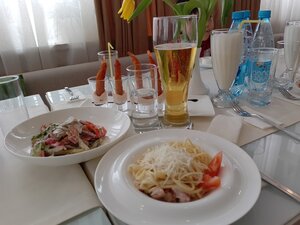 La Family (Ust-Ordynsky, ulitsa Lenina, 32Б), restaurante
