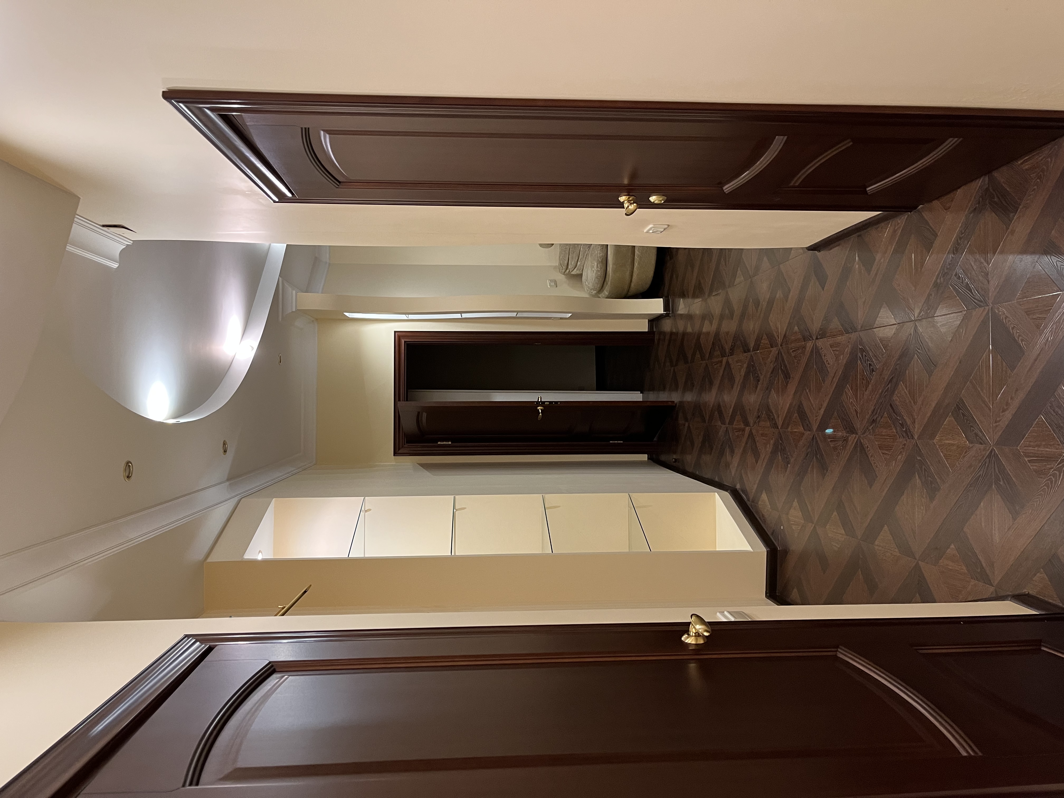 Фото Елисеефф Арбат