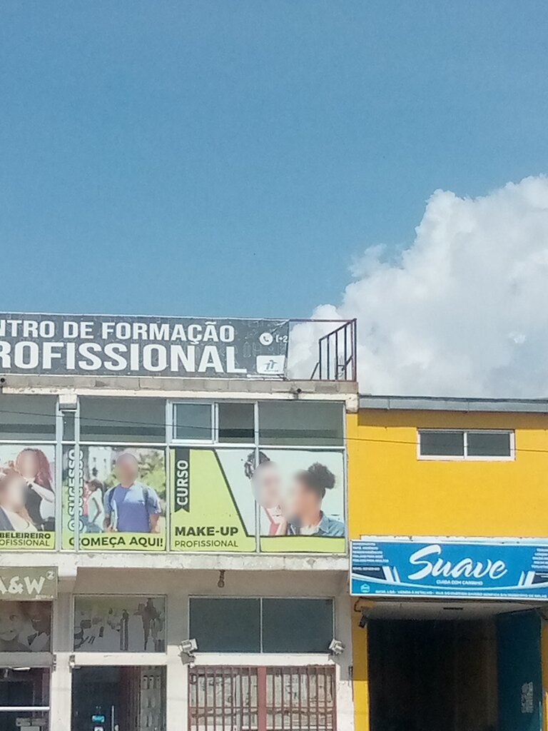 Household goods and chemicals shop Suave, Loanda, photo