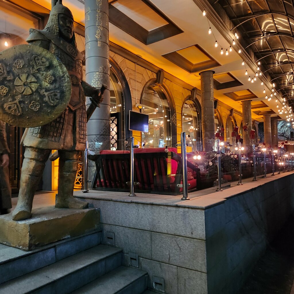 Bar, pub Mongol, Almaty, photo