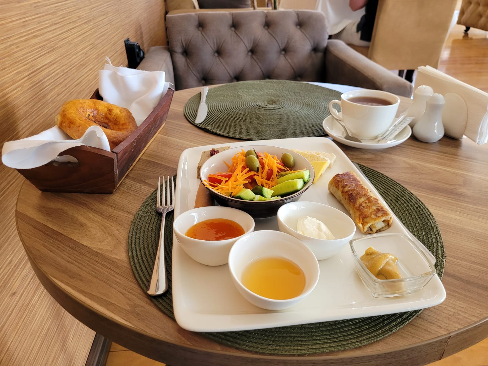 Фото Bayil Breeze Hotel