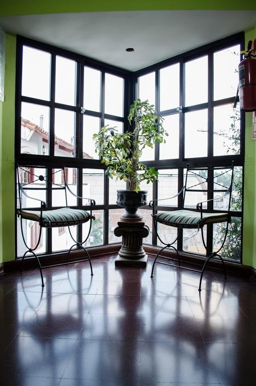 Фото Hostal Casa Del Peregrino