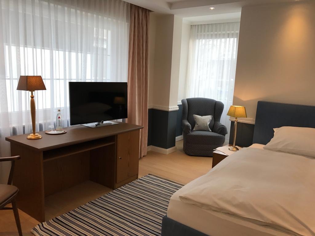 Фото отеля 3