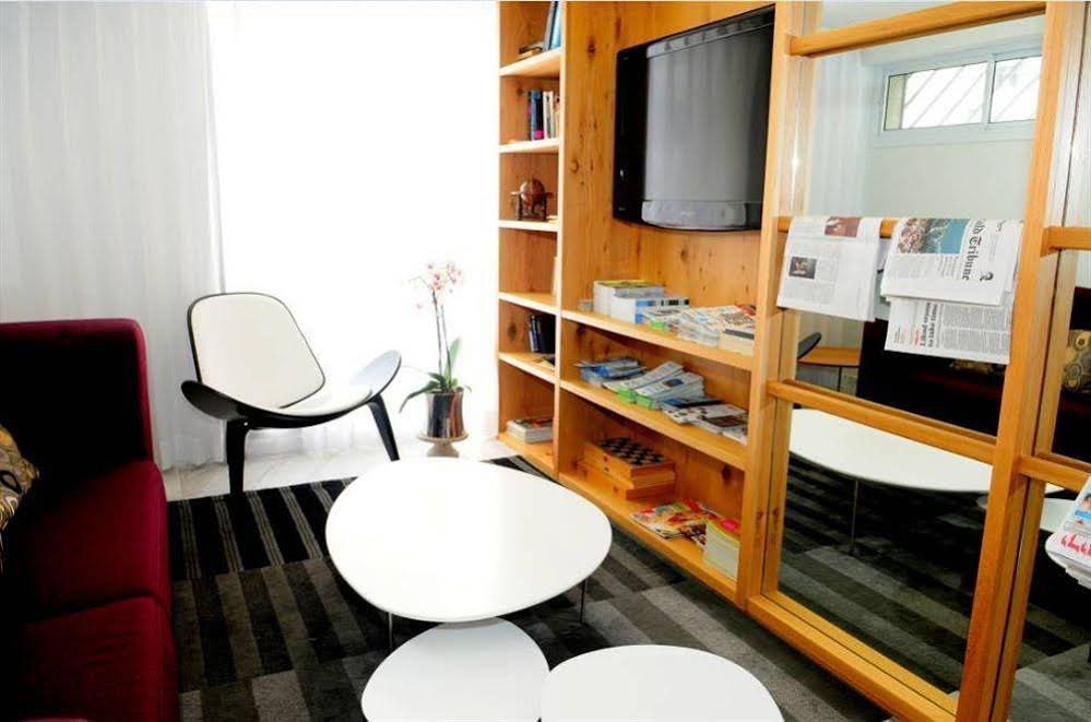 Фото Maxim Hotel