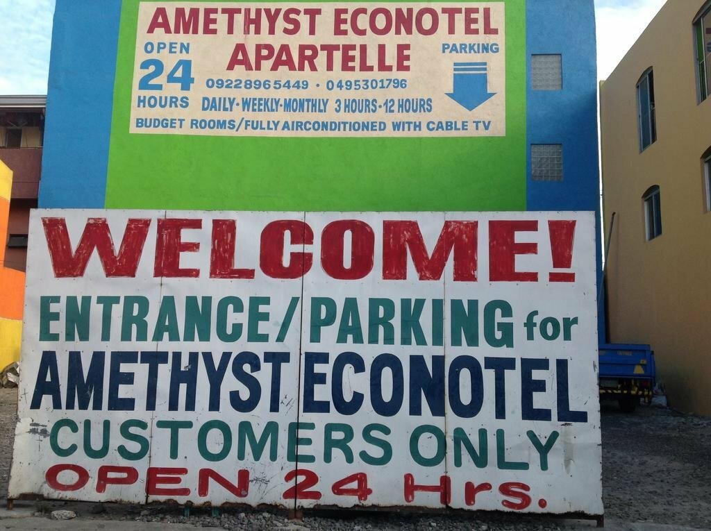 Hotel Amethyst Econotel, Province of Laguna, photo