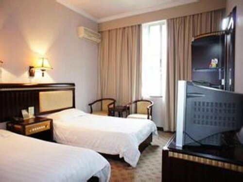 Гостиница Gemmy Hotel Guilin в Гуйлине