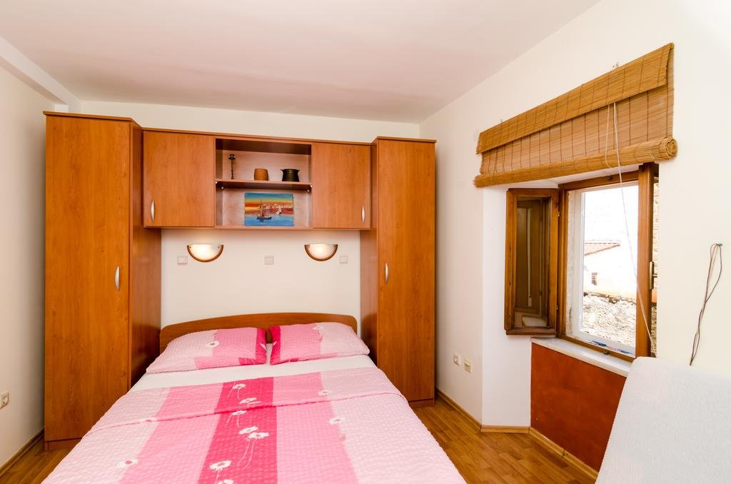 Фото Studios Loncarica