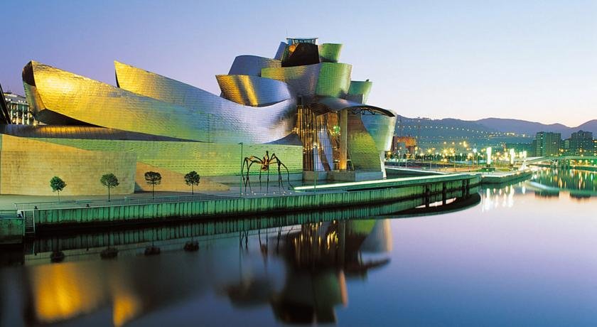 Фото Villa de Ermua Hotel