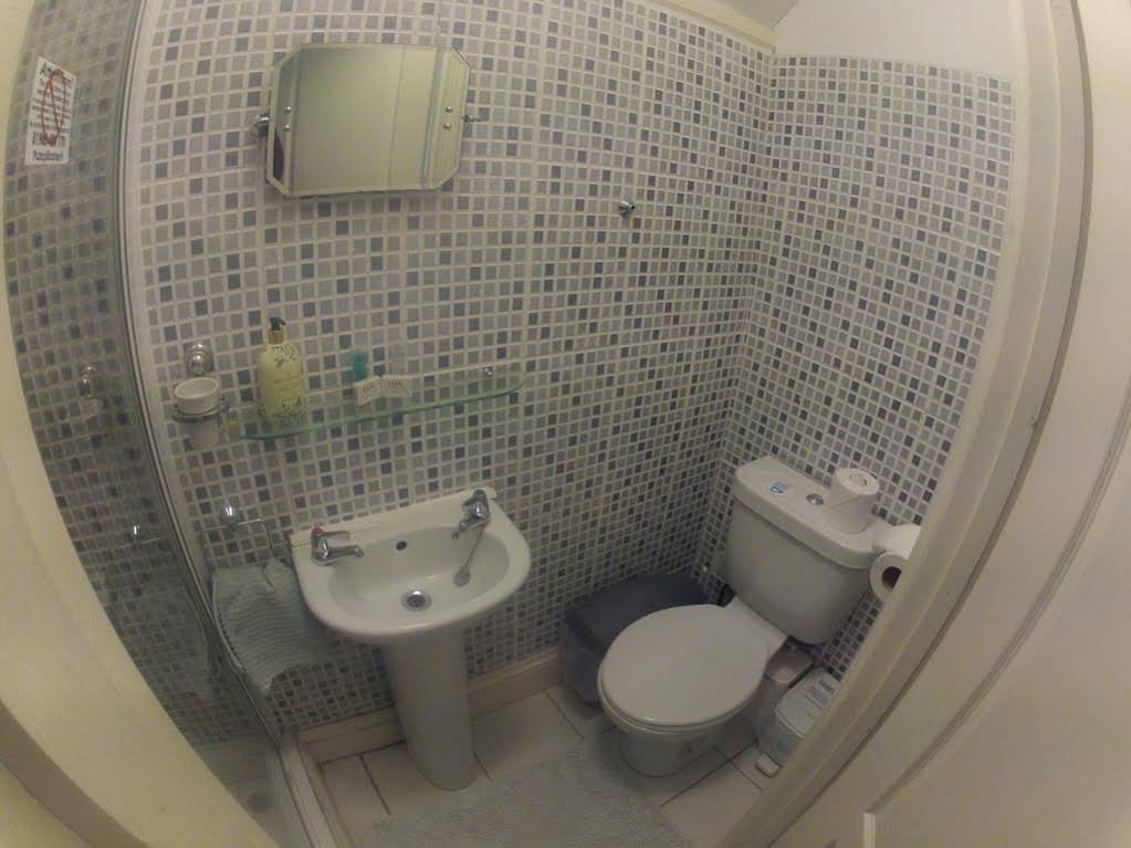 Фото Standbridge Hotel