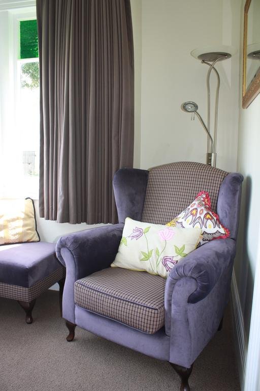 Фото Ponsonby Manor Guest House