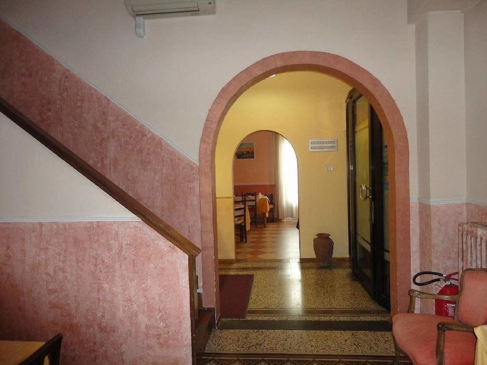 Фото Hotel Delle Camelie