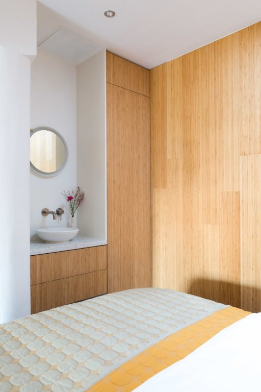 Фото Kith & Kin Boutique Apartments