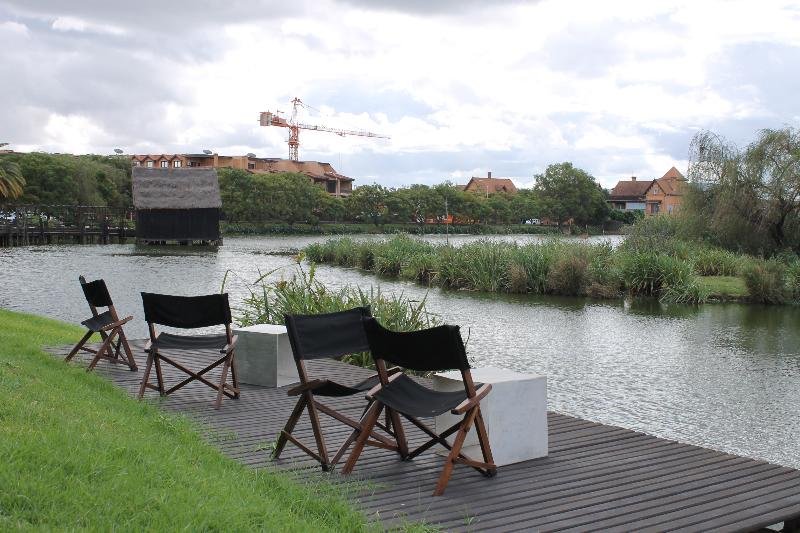 Фото Tamboho Hotel