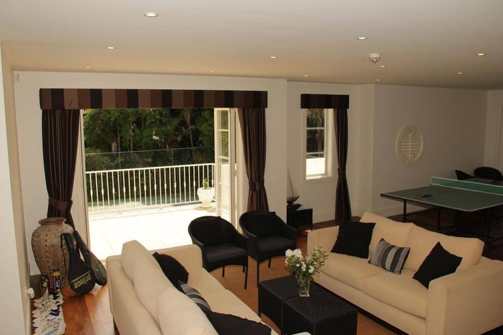 Фото The Consulate Luxury Bed And Breakfast