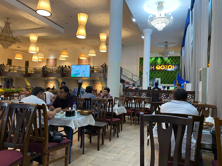 Central Asian Pilaf Center Besh Qozon, restaurant, Tashkent, Iftihor