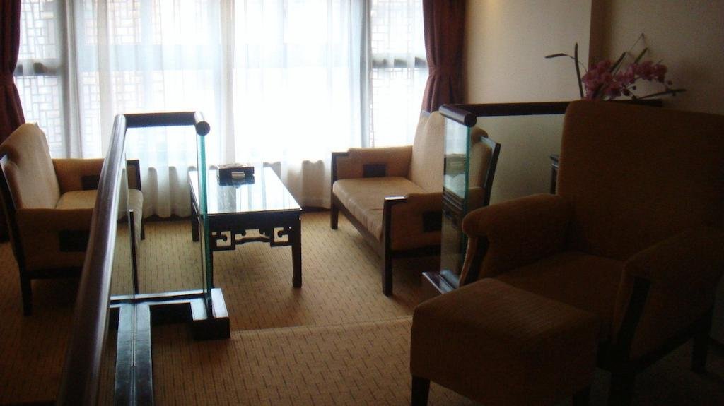 Фото Shanghai New-Westlake Hotel