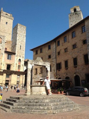 Гостиница Primettahouse в Сан-Джиминьяно