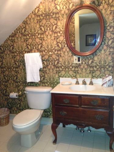 Фото General Warren