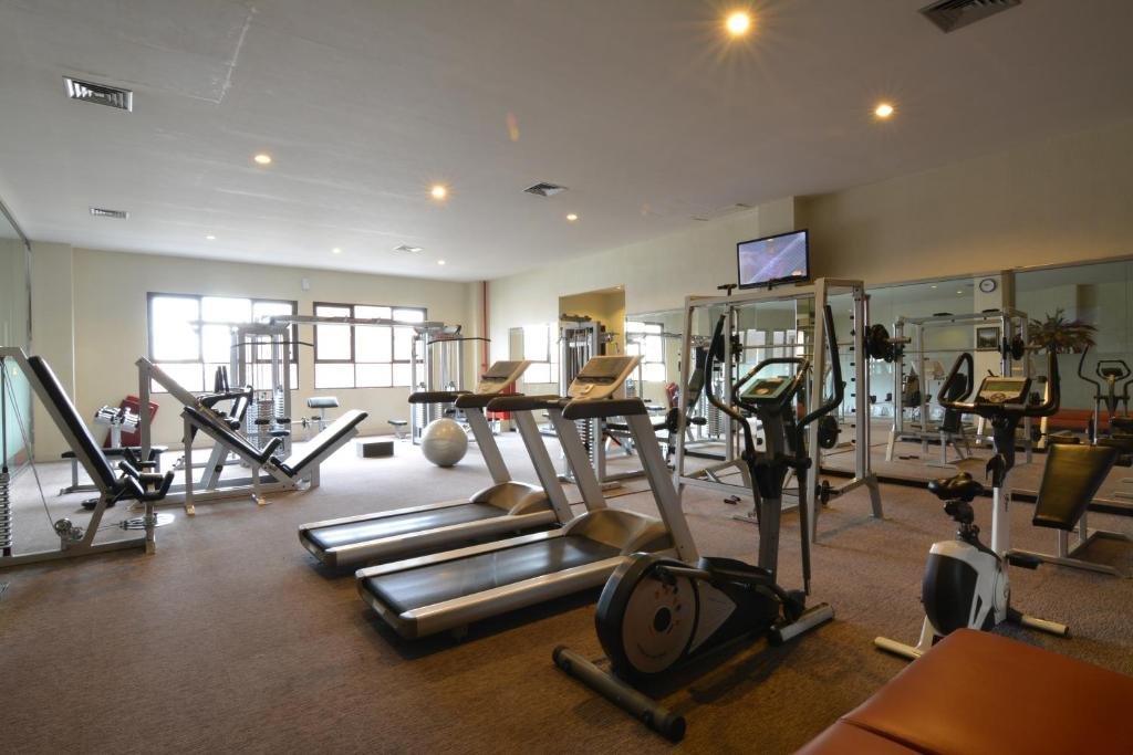 Фото Istana Hotel