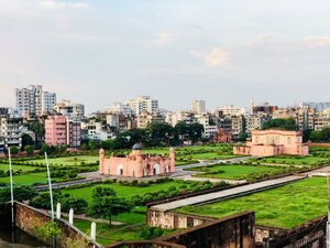 Гостиница Holiday Inn Dhaka City Centre Hotel