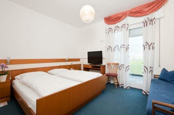 Гостиница Hotel Garni Lux