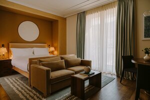 Regent Porto Montenegro (ulica Pomorska, 7), hotel