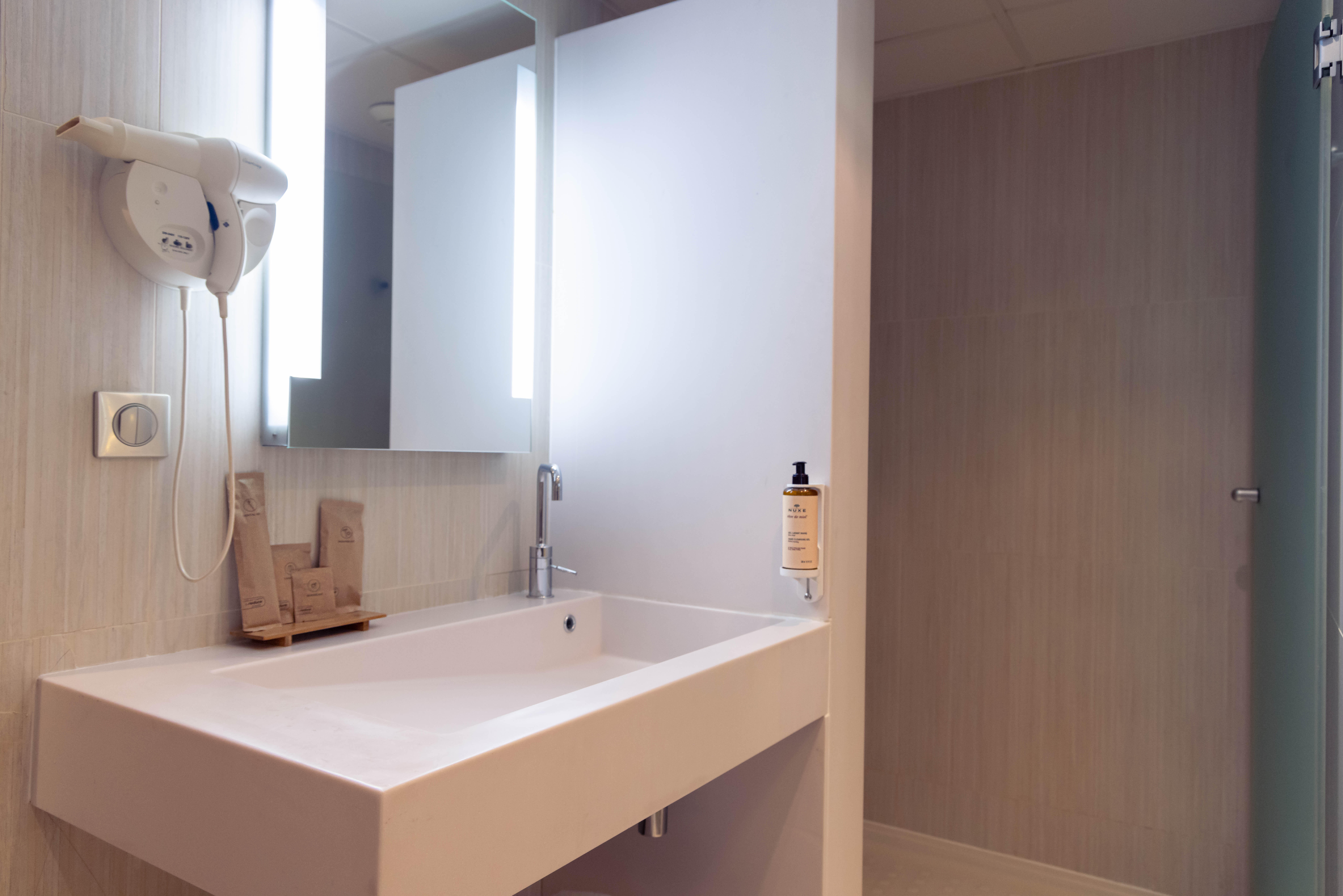 Фото Mercure Paris Ivry Quai de Seine