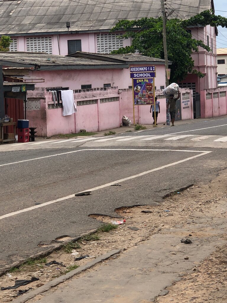 School Adedeinkpo 1 & 2, Accra, photo