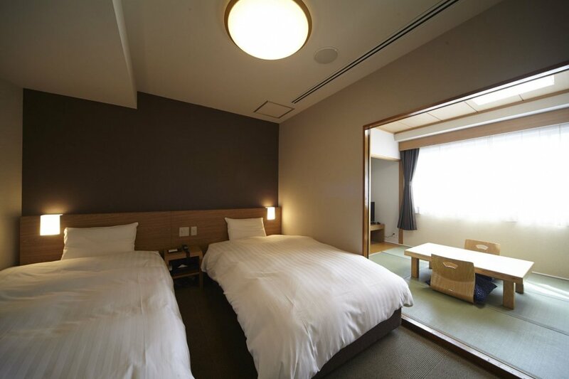 Гостиница Dormy Inn Express Sendai Hirose Dori {Formerly Dormy Inn Sendai Honkan} в Сендае