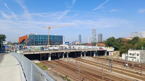 Belgrade Center (Belgrade, Zorana Zunkovica Street, 17), high-speed urban transport station