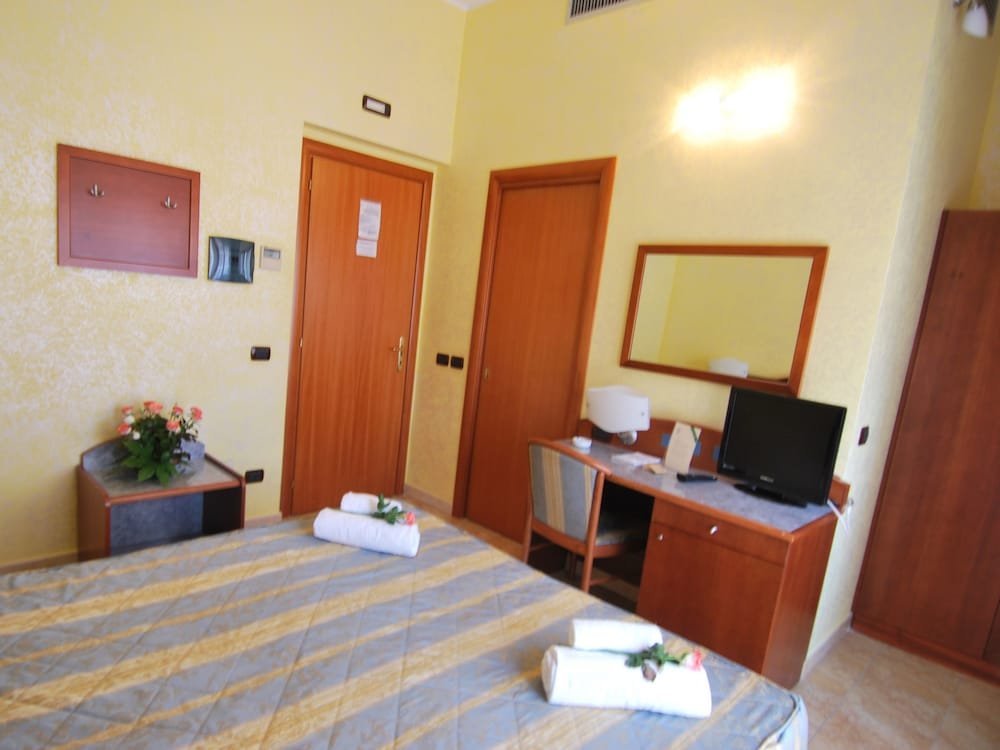 Фото Hotel San Giuseppe - CityHotel Catanzaro