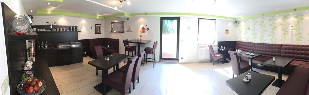 Фото Hotel Garten